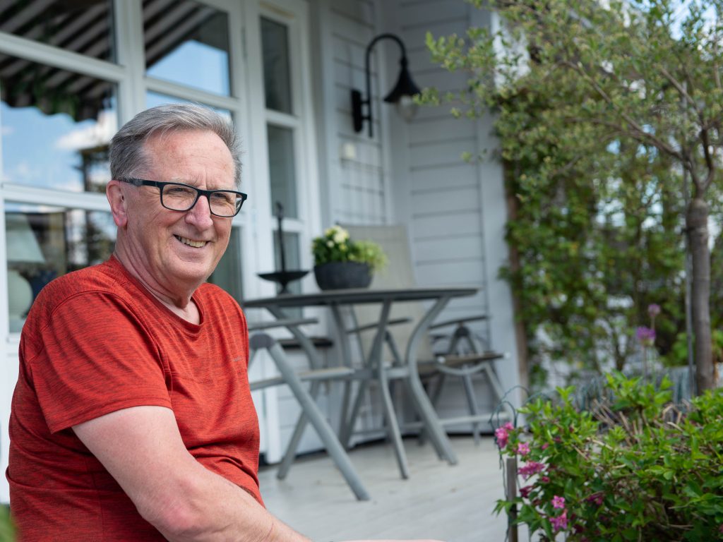 Stein Bakken på terrassen